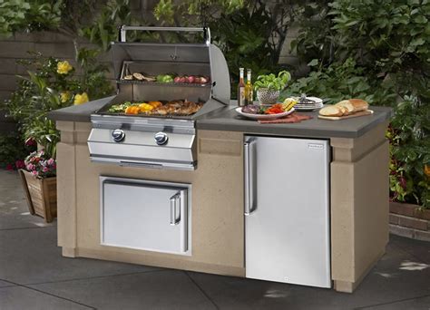 Designing Your Dream Outdoor Kitchen with a Fire Magic Choice Grill